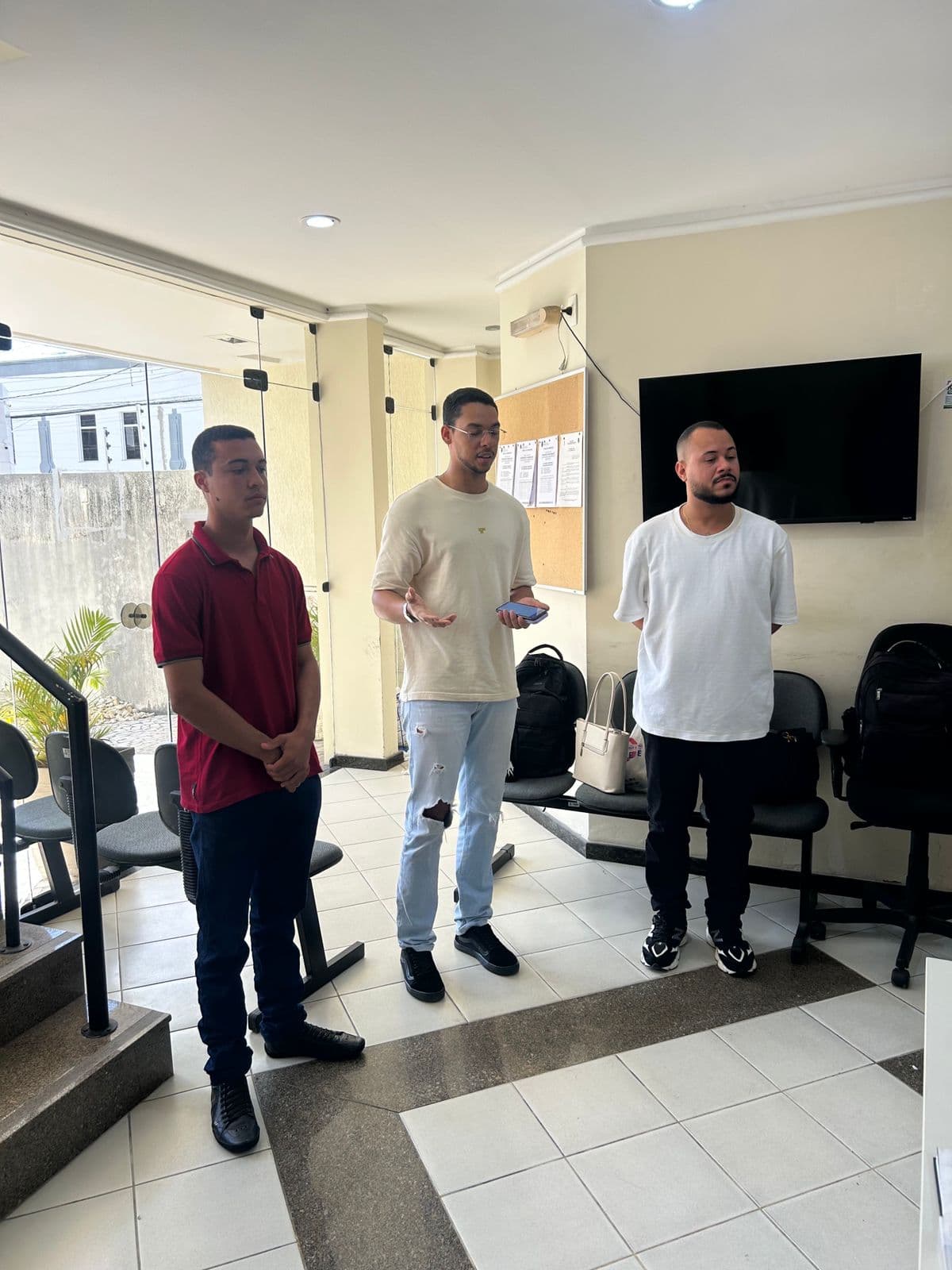 um olhar ergonomico 2.jpg